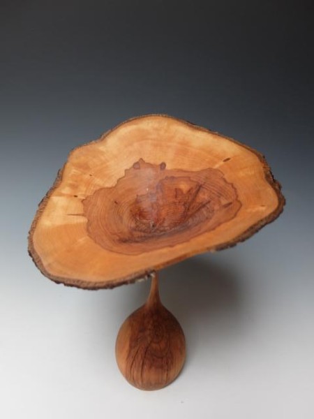 Blumenobjekt aus Apfelbaum Holz